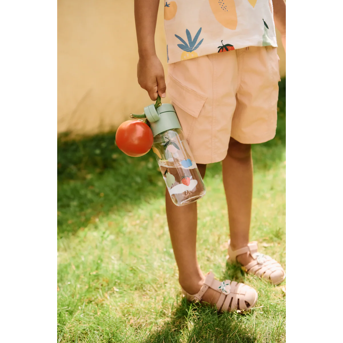 CLEMENCE Tritan-Flasche - Fruit / Sandy - Image 3