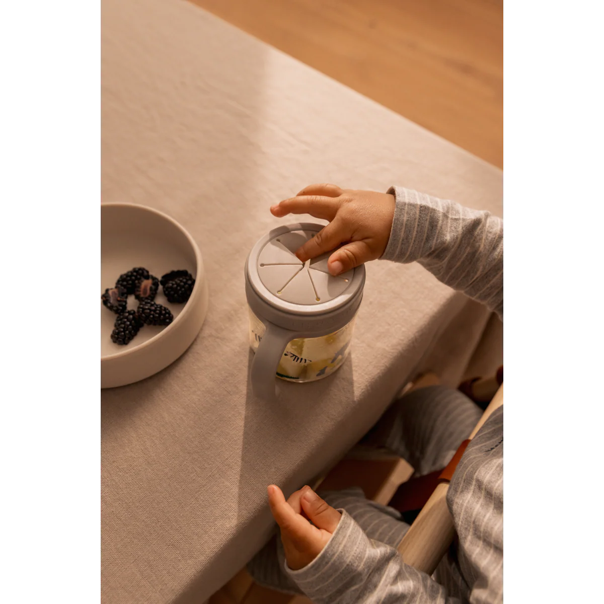 ENYO Snack-Becher - All together / Sandy - Image 4